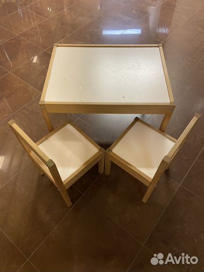 Детский столик со стульями IKEA