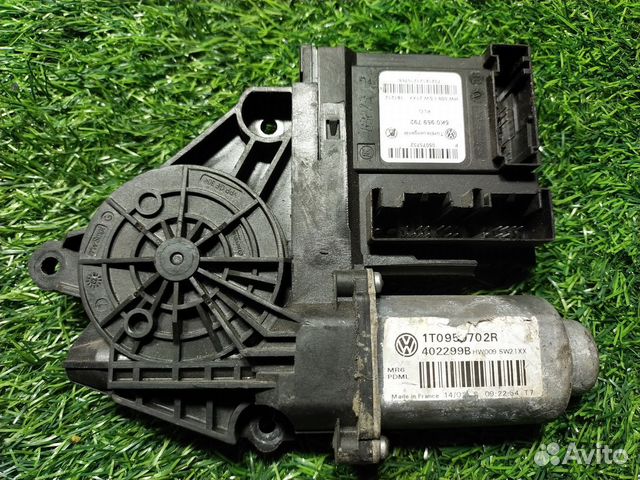 Мотор стеклоподъемника Volkswagen Tiguan