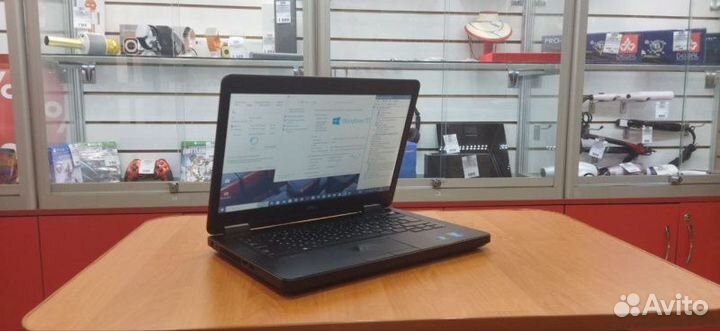 Ноутбук Dell 5440