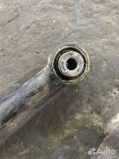 Стойка амортизатора задние maserati levante