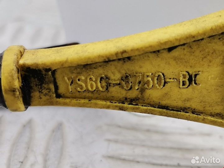 Щуп двигателя Ford Fiesta 5 рест. 2009 1207160