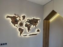 3D карта мира из дерева, с подсветкой