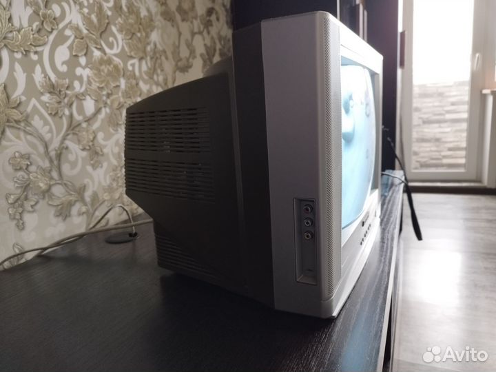 Телевизор