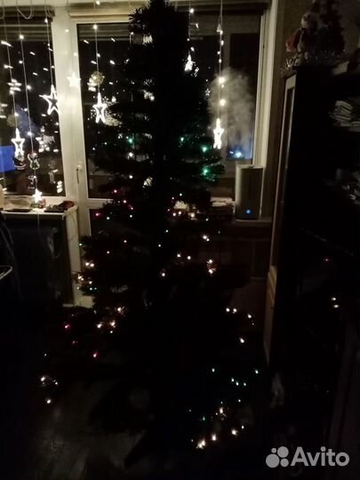Ёлка искусственная 1,96 см, с подсветкой б/у