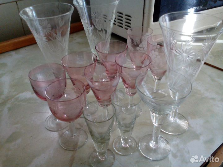 Стаканы рюмки