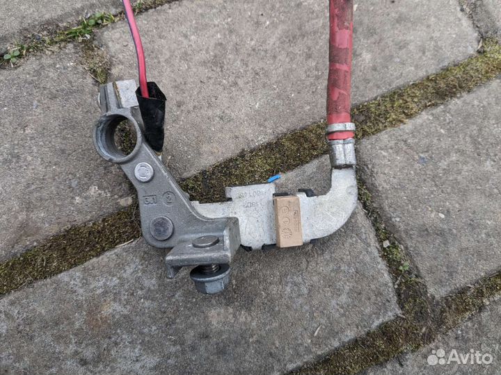 Клемма плюсовая volvo s60 2010-2018