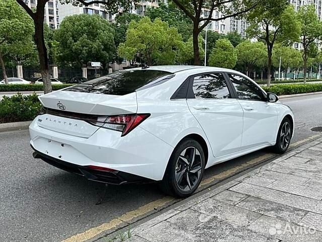 Hyundai Elantra 1.5 CVT, 2022, 48 000 км