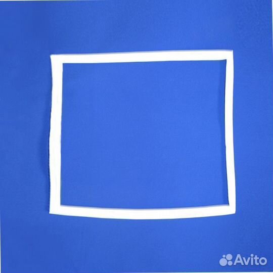 Уплотнитель двери для холодильника Indesit