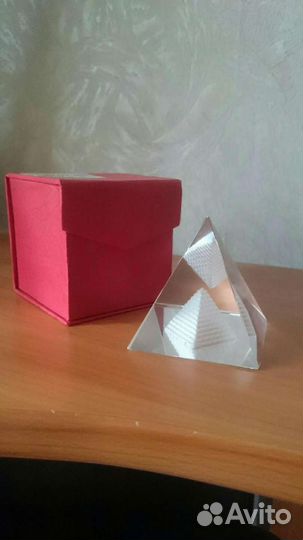 Сувенир пирамида