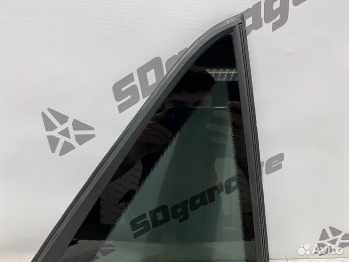 Форточка двери задняя правая Mercedes Gle W166 3.5