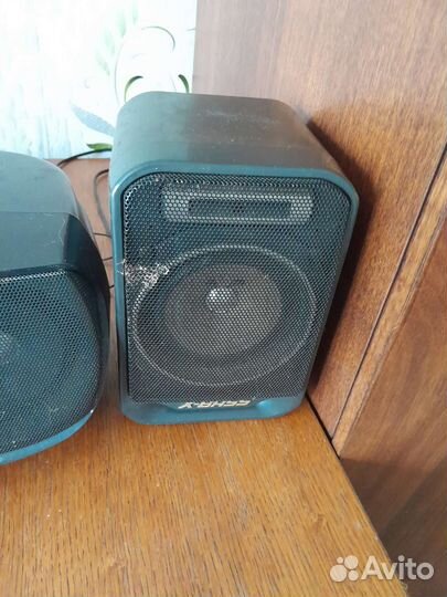 Магнитофон с колонками