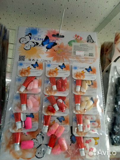 Накладные ногти с клеем