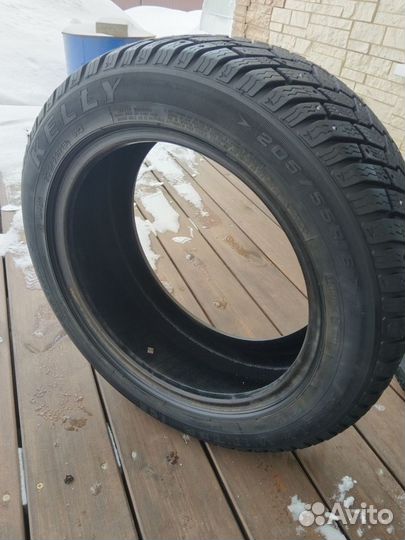 Dunlop Axiom Plus 205/55 R16