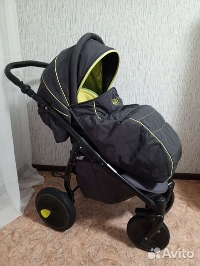 Коляска Zippy Tutis 2 в 1