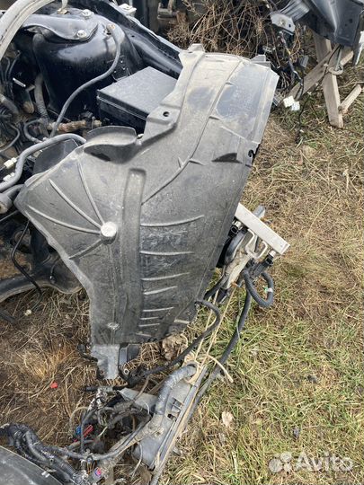 Подкрылок передний правый nissan teana j32