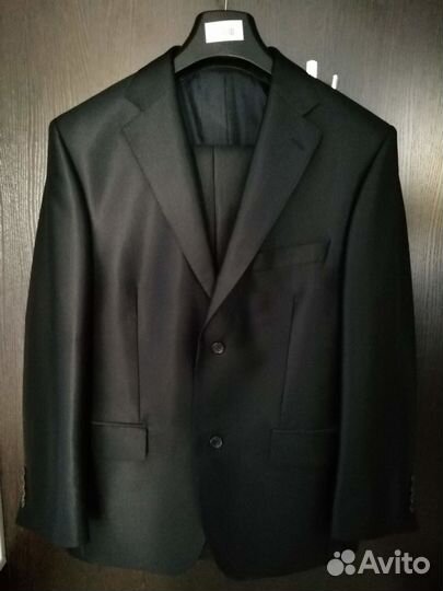 Продам костюм