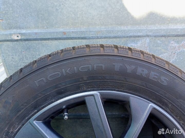 Nokian Tyres Nordman 7 215/60 R17