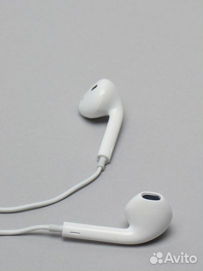 Наушники с Bluetooth подключением для iPhone