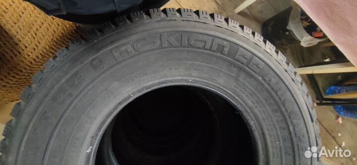 Nokian Tyres Hakkapeliitta LT 245/75 R16 120Q