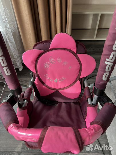 Детская качелька