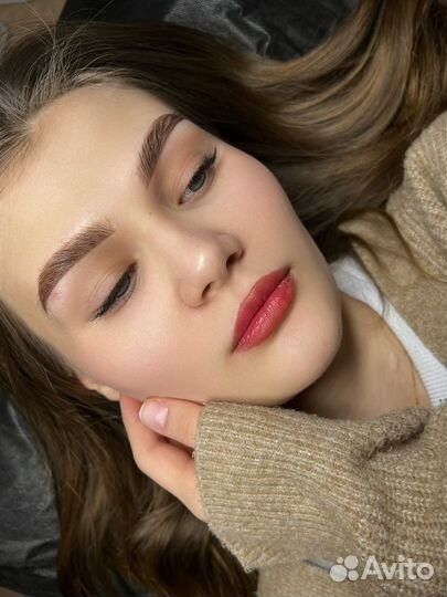 Перманент бровей