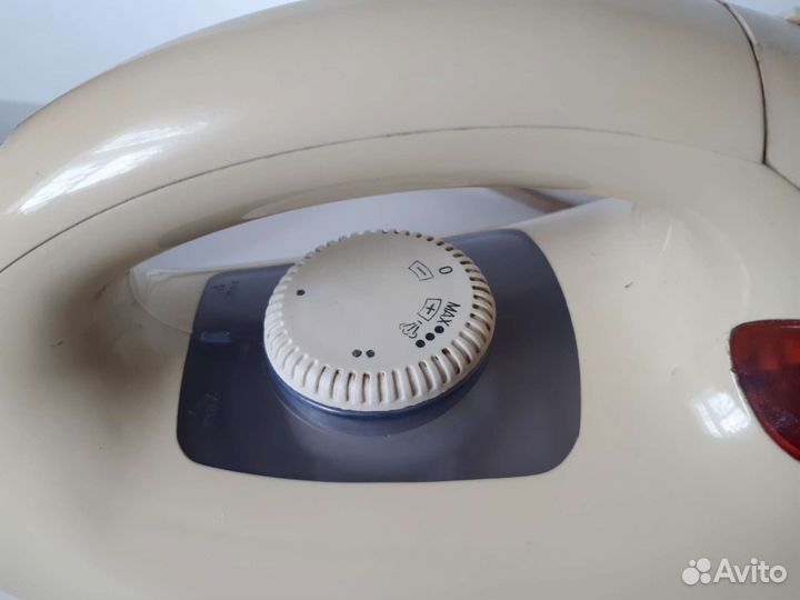 Утюг паровой Domotec MS-3387W