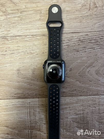 Часы apple watch 5 SE 44 mm на запчасти
