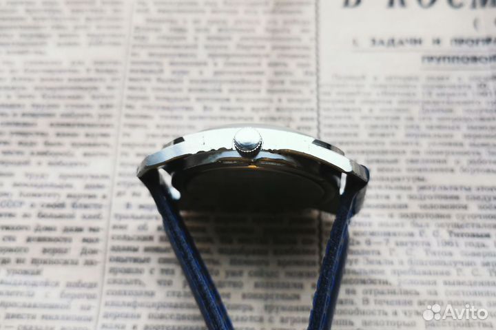 Часы Восток СССР. Редкие. Хорошее состояние