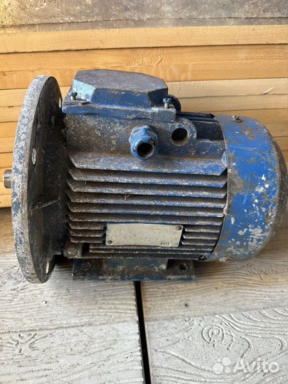 Электродвигатель 3 кВт