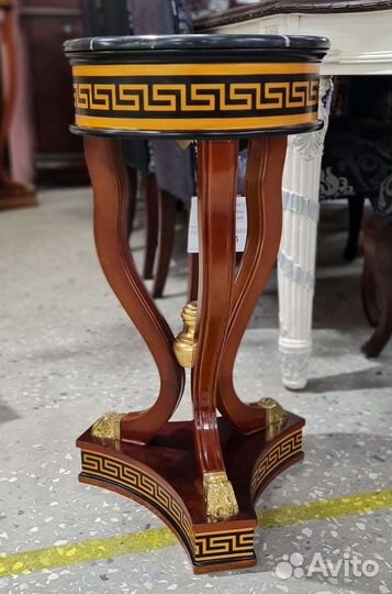 Подставка в стиле Mariner