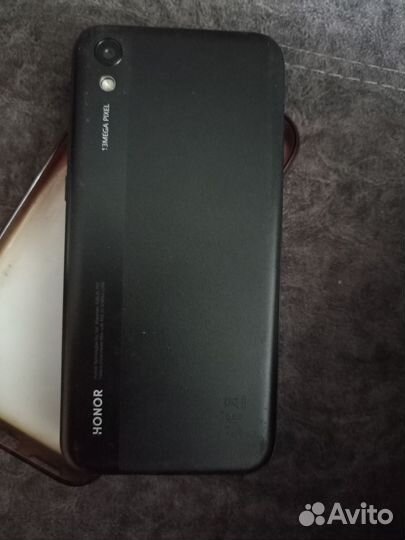 HONOR 10, 6/64 ГБ