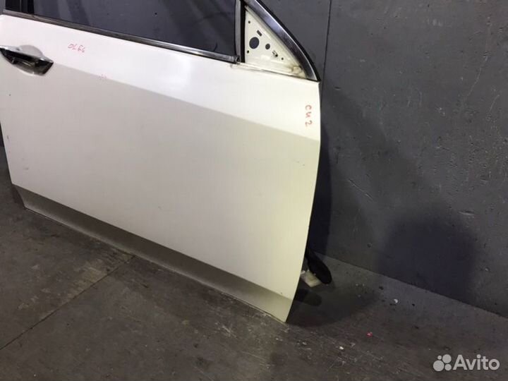 Дверь передняя правая Honda Accord 8 CU