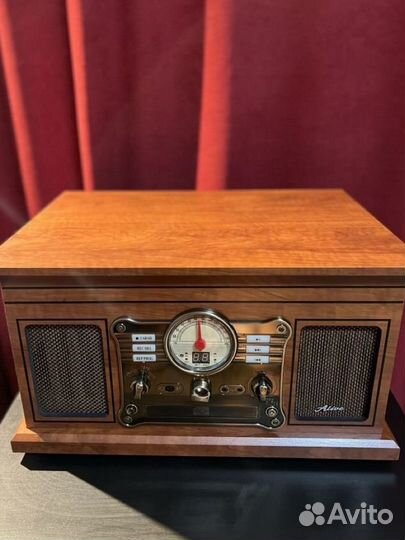 Музыкальный центр Radiola