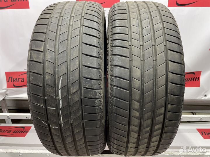 Bridgestone Turanza T005 215/55 R17