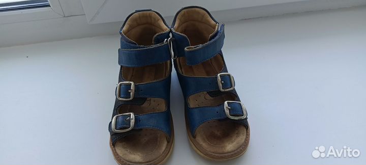 Ортопедические сандалии