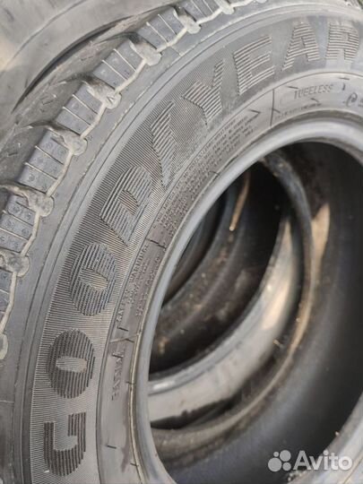 Goodyear Cargo Ultra Grip 215/65 R16C