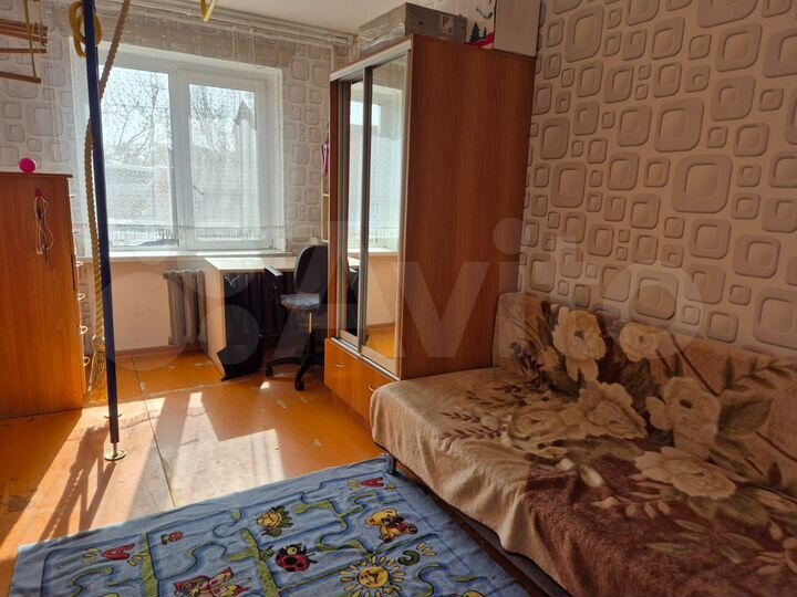 Комната 10,4 м² в 1-к., 1/2 эт.