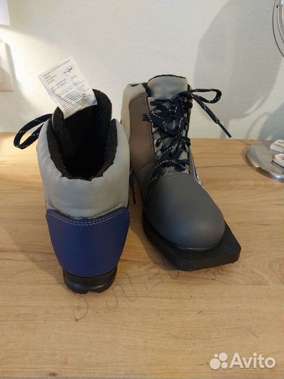 Лыжные ботинки Nordik