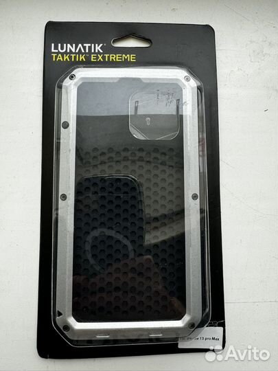 Противоударный чеол Lunatik на iPhone 13 pro max