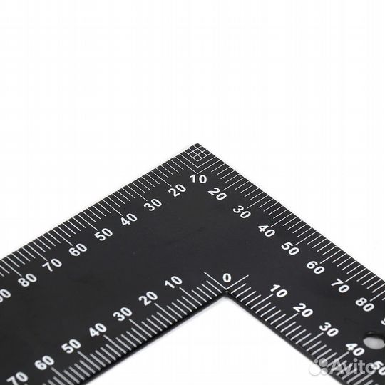 Угольник строительный 600 мм стальной окрашенный