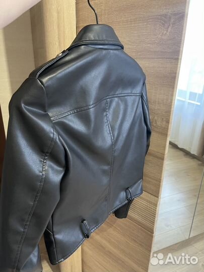 Куртка из экокожи