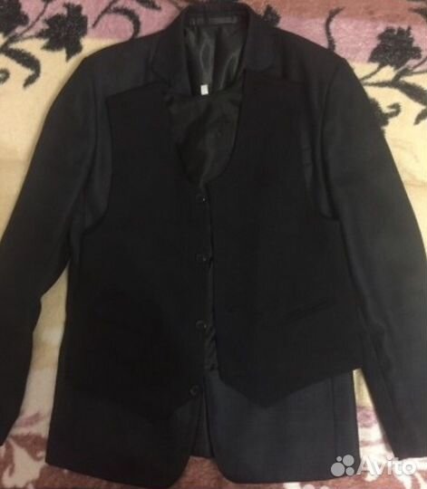 Школьный костюм