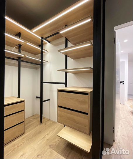 Гардеробная двухстворчатая распашная