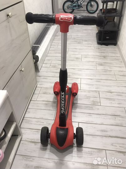Самокат детский трехколесный