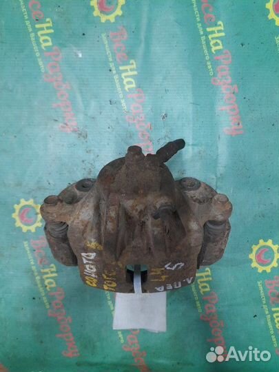 Суппорт передний левый Hyundai Sonata 5 седан 2.0