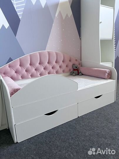 Кровать подростковая с бортиком