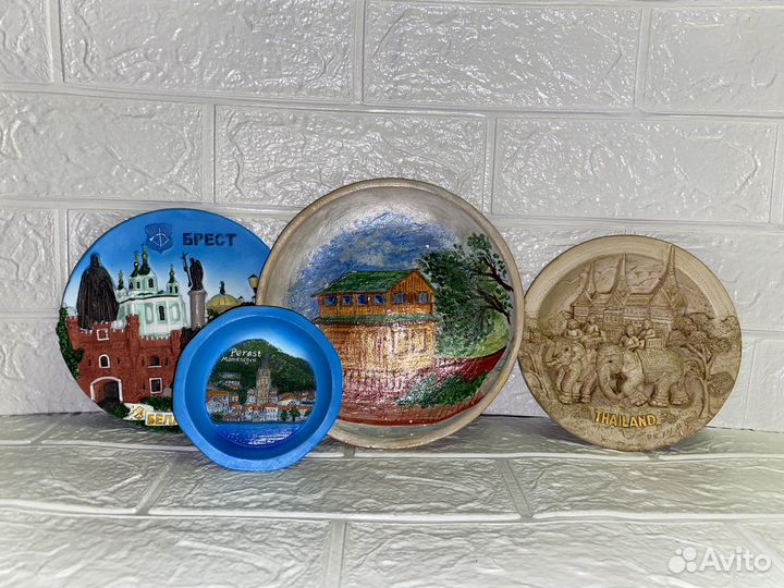 Декоративная тарелка города страны