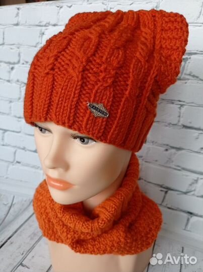 Вязаный комплект