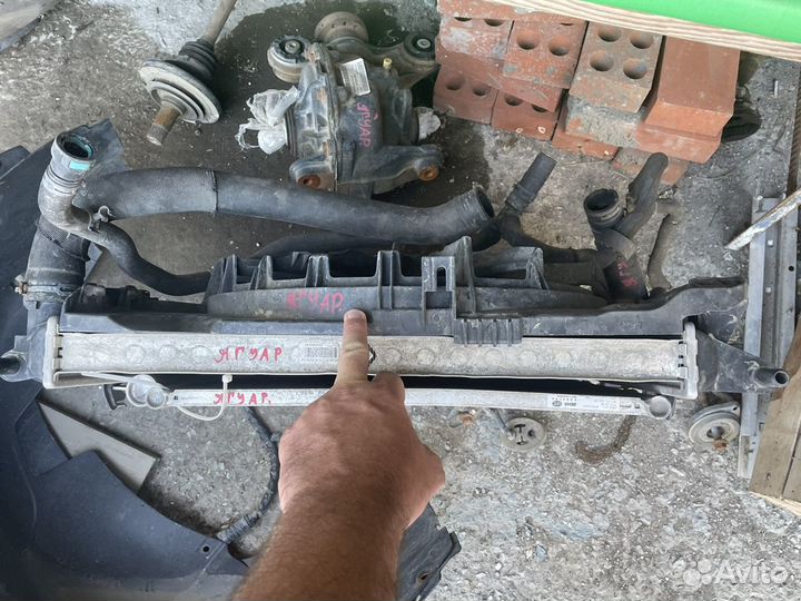 Кассета радиаторов jaguar xf