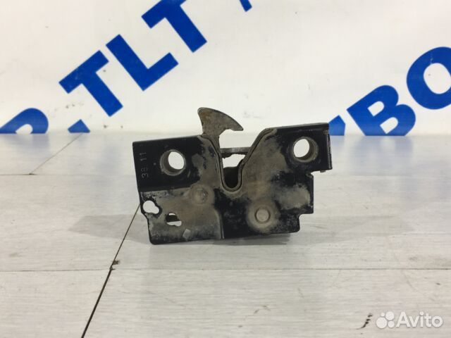 Замок капота volkswagen polo 5 1.6 мт седан